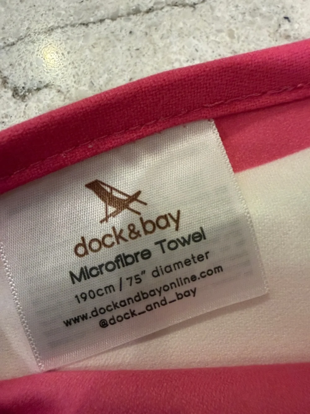 dock & bay Pink & White Striped Beach Towel